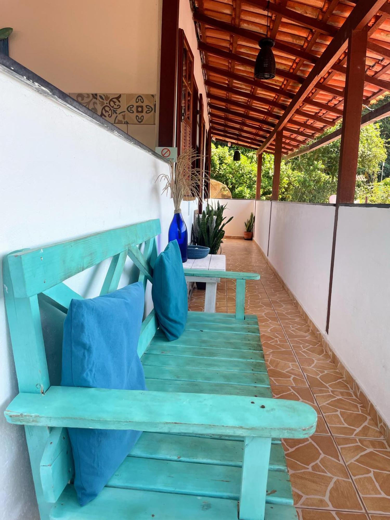 Suites Casa Azul-Vila Do Abraao- Conforto, Limpeza, Otima Localizacao Exterior photo